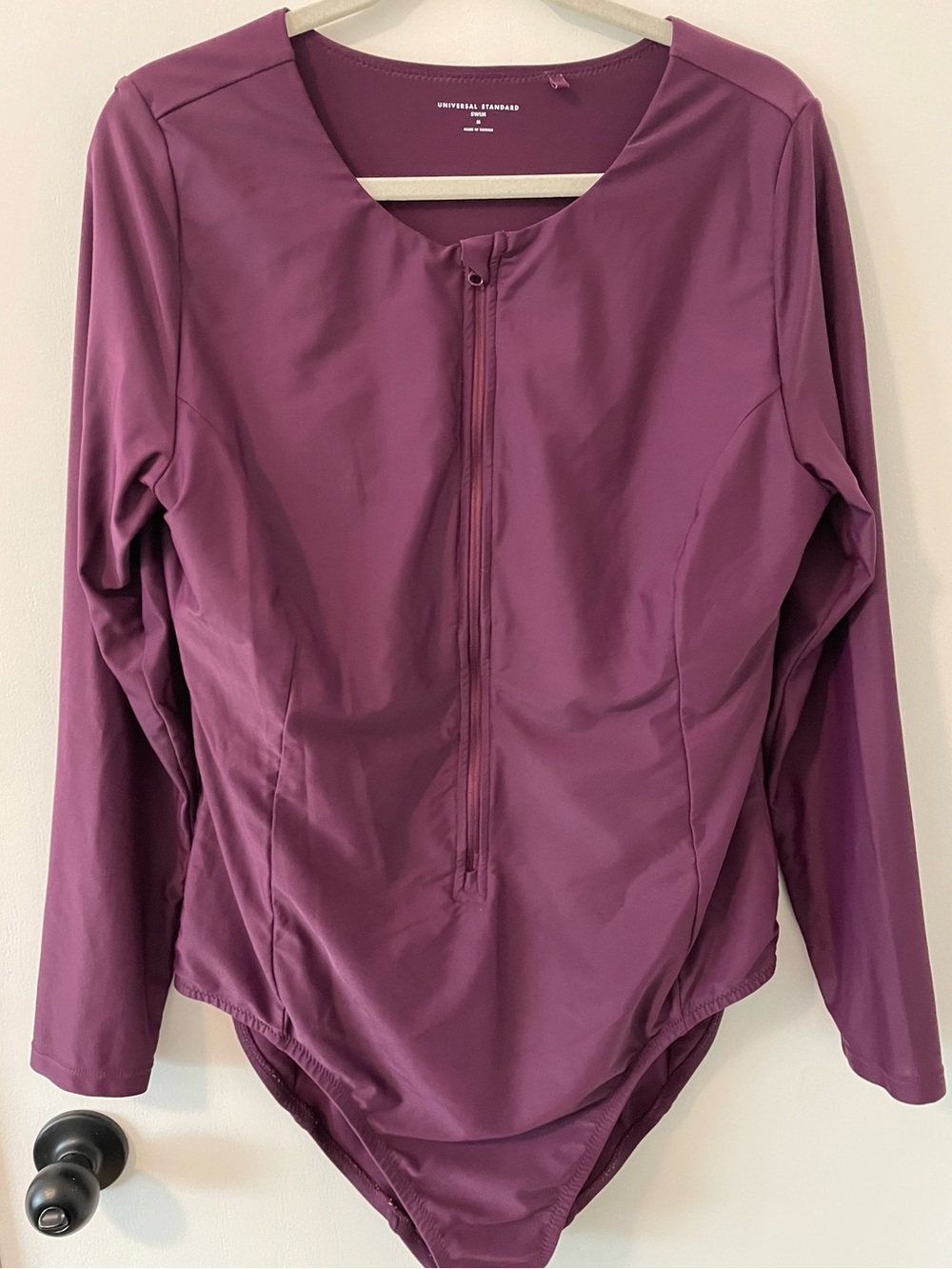 Universal Standard One-Piece Long Sleeved Half Zip Swimsuit Size M 18W-20W  0079